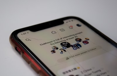 Iphone xr screen replacement phone near me. 